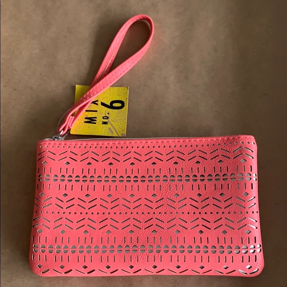 NEW peach wristlet headphone hole